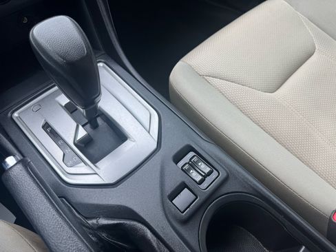 Used 2018 Subaru Impreza 2.0i Premium image 15