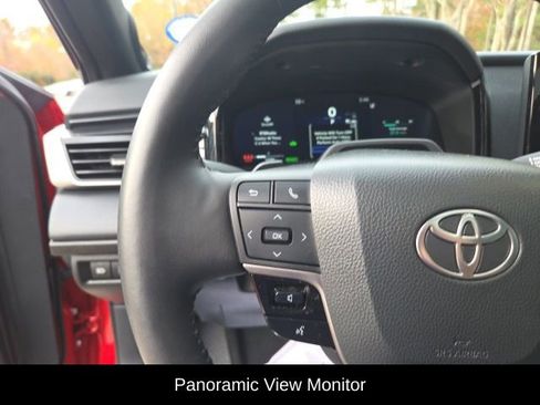 Used 2025 Toyota Camry XSE image 22