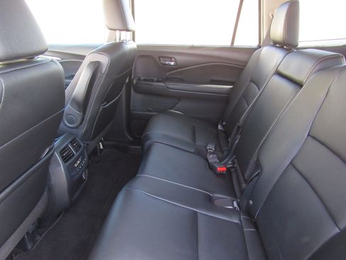 Used 2022 Honda Pilot EX-L image 17