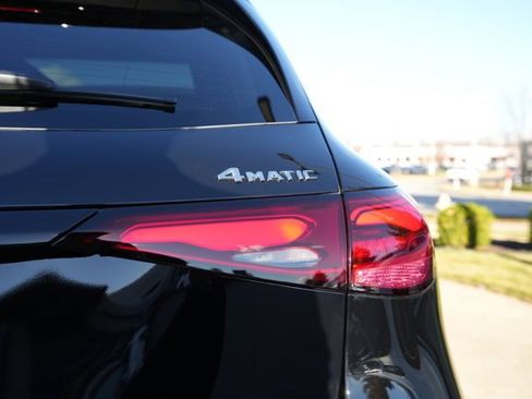 Used 2026 Mercedes-Benz GLC 300 4MATIC image 17