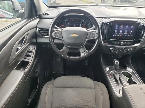 Used 2020 Chevrolet Traverse LT AWD/4WD image 16