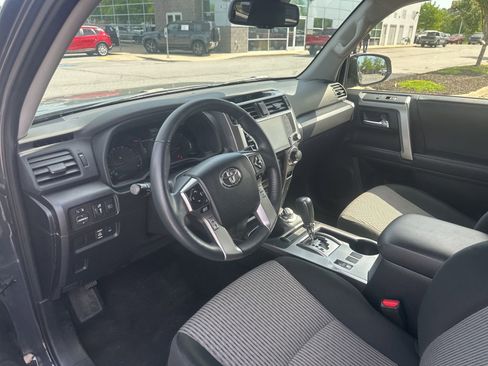 Used 2024 Toyota 4Runner SR5 AWD/4WD image 13