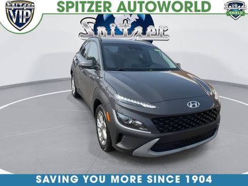 Used 2023 Hyundai Kona SEL w/ Cargo Package FWD image 2