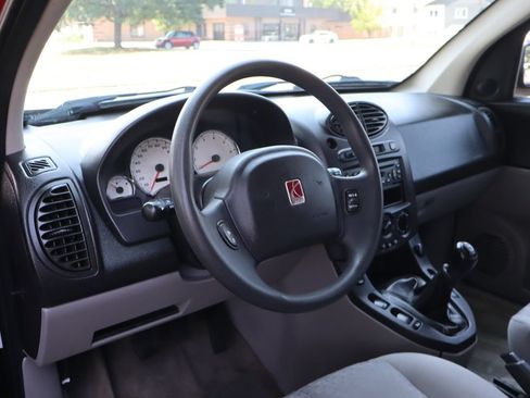 Used 2005 Saturn Vue 2WD w/ Sport Plus Pkg image 15