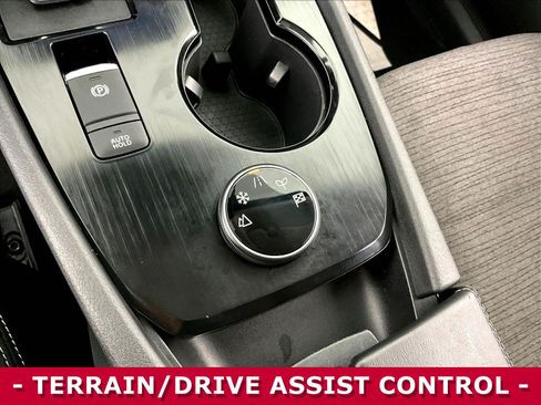 Certified 2022 Nissan Rogue SV AWD/4WD image 36