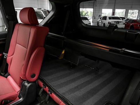 Used 2023 Lexus GX 460 Premium w/ Accessory Package AWD/4WD image 42
