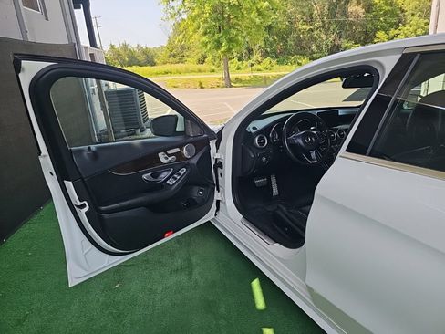Used 2017 Mercedes-Benz C 300 4MATIC Sedan w/ Premium 2 Package image 21