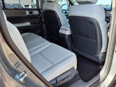 Certified 2024 Hyundai Santa Fe Limited FWD image 13