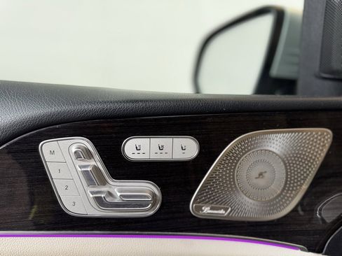 Used 2022 Mercedes-Benz GLS 450 4MATIC image 16