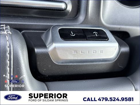 Used 2025 Ford Expedition Platinum AWD/4WD image 29