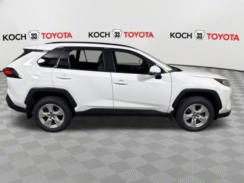 Used 2021 Toyota RAV4 XLE image 8