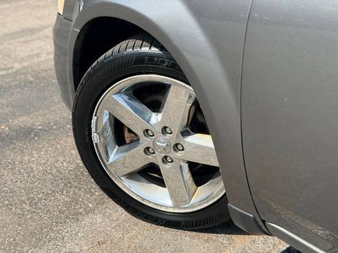 Used 2012 Dodge Avenger SE FWD image 20