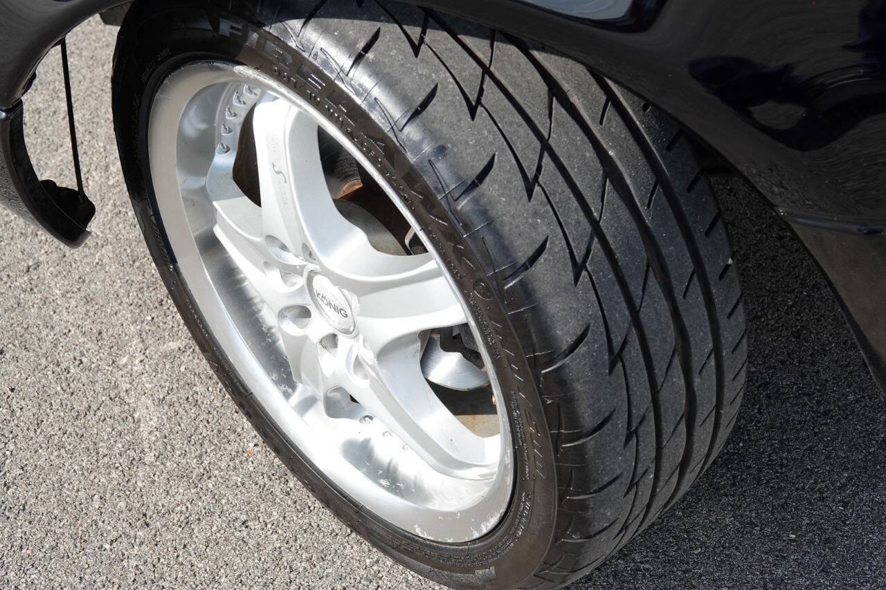 Used 1996 MAZDA MX-5 Miata RWD image 19