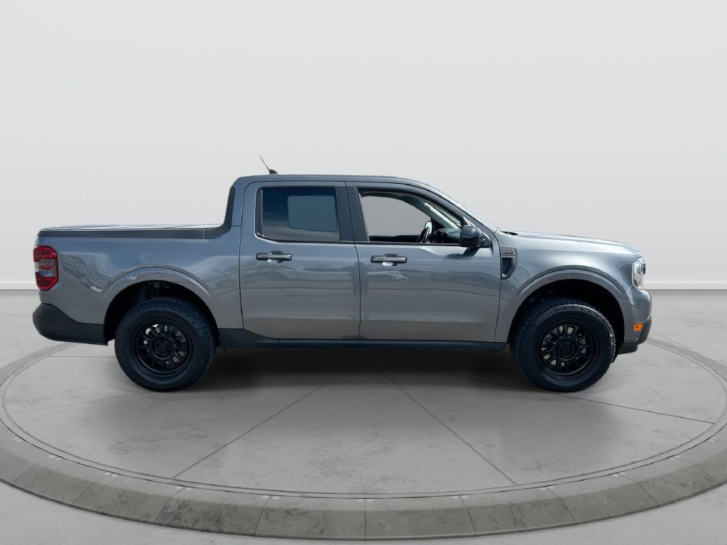 Used 2024 Ford Maverick Lariat w/ Black Appearance Package AWD/4WD image 9