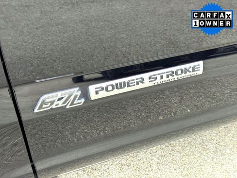 Used 2022 Ford F350 Platinum w/ FX4 Off-Road Package image 3