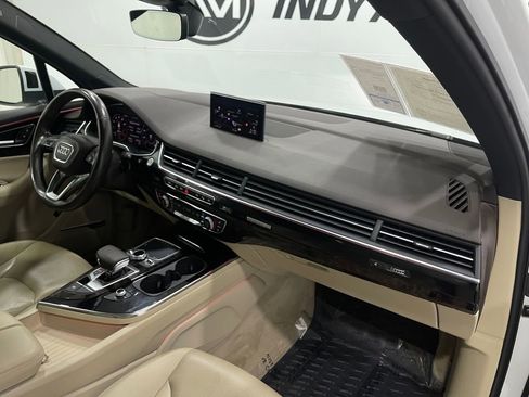 Used 2018 Audi Q7 3.0T Prestige w/ Prestige Package image 19
