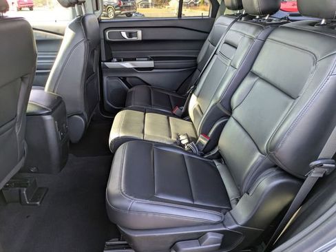 Used 2023 Ford Explorer XLT w/ Equipment Group 202A image 27