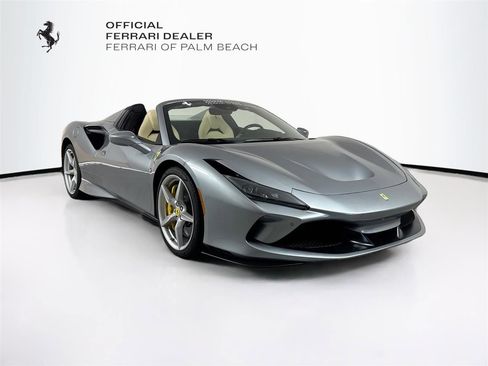Certified 2021 Ferrari F8 Tributo image 1