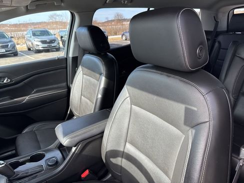 Certified 2019 GMC Acadia SLT image 11