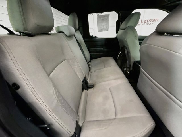 Used 2025 Toyota Tacoma SR5 AWD/4WD image 26