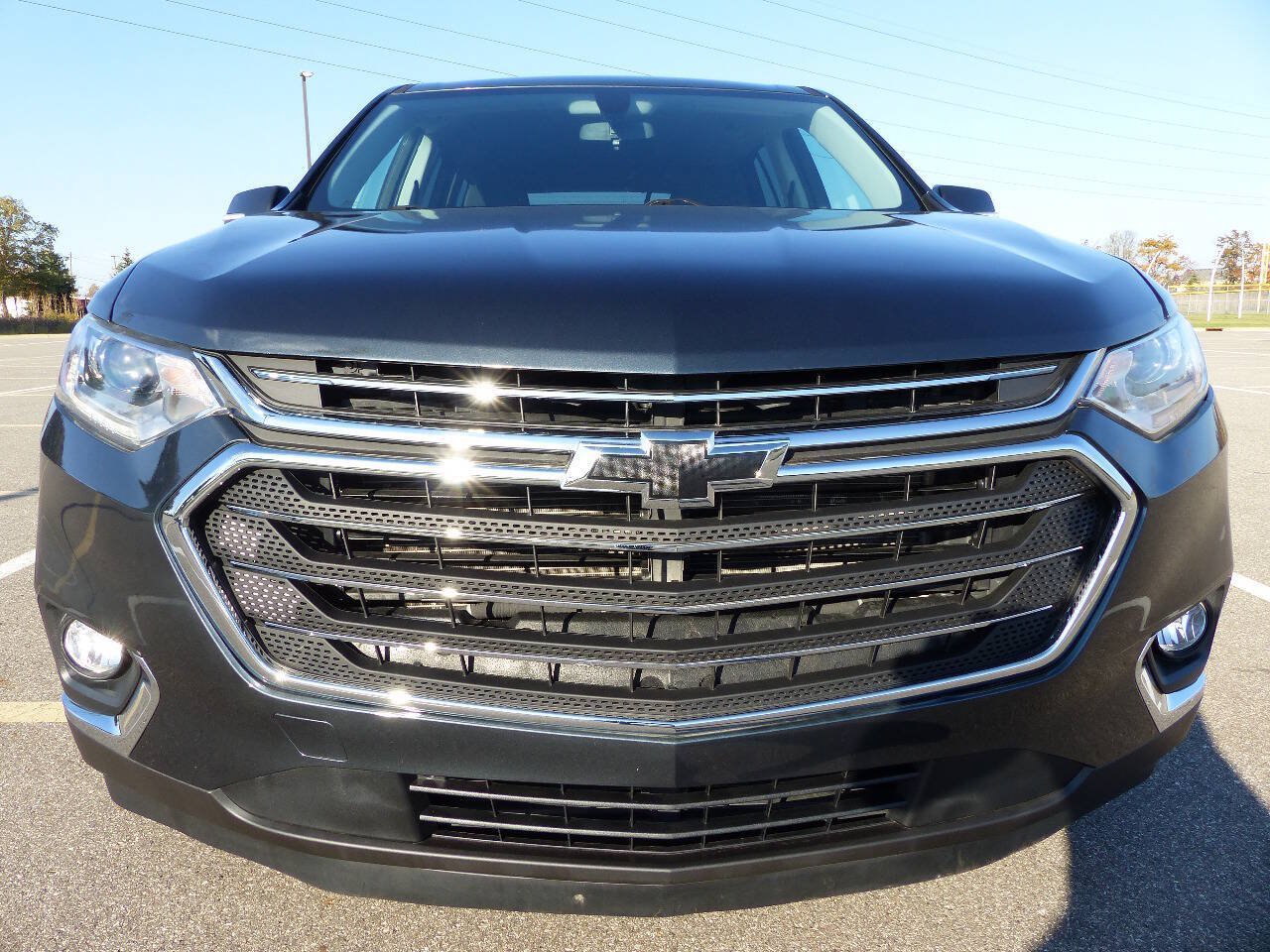 Used 2019 Chevrolet Traverse LT FWD image 13