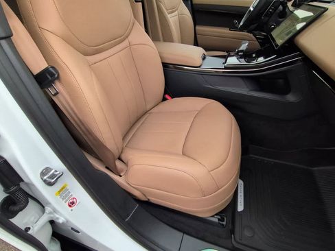 New 2026 Land Rover Range Rover Sport SE image 23