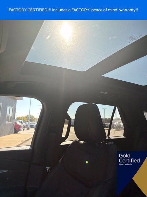 Used 2025 Ford Explorer ST-Line AWD/4WD image 21