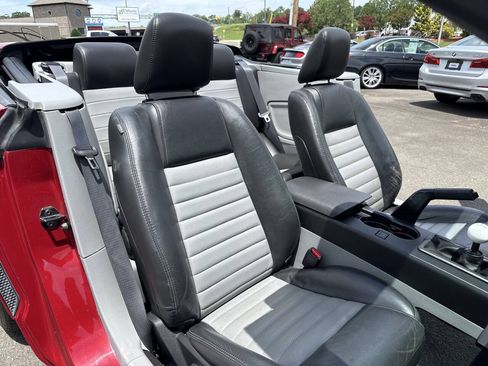 Used 2008 Ford Mustang GT Premium RWD image 21