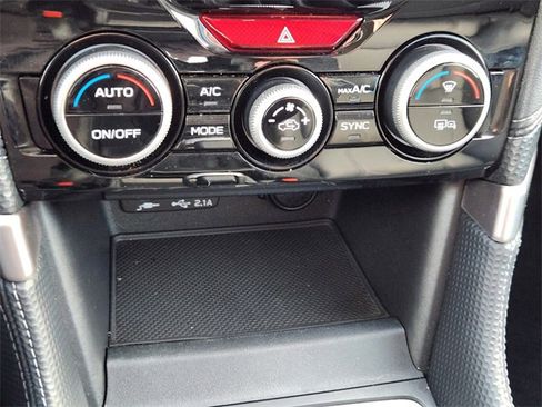 Certified 2021 Subaru Forester Limited image 19