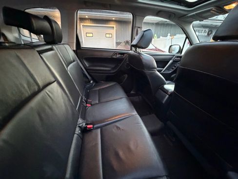 Used 2015 Subaru Forester 2.5i Limited image 18