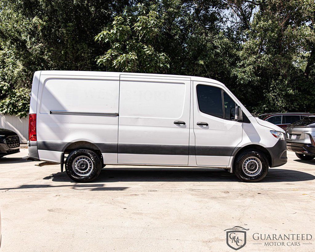 Used 2021 Mercedes-Benz Sprinter 2500 w/ Driver Convenience Package image 5