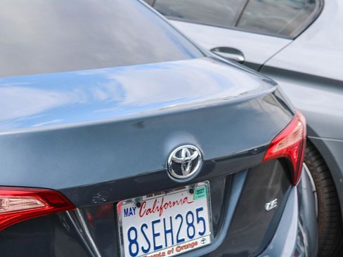 Certified 2017 Toyota Corolla LE w/ LE Premium Package FWD image 10