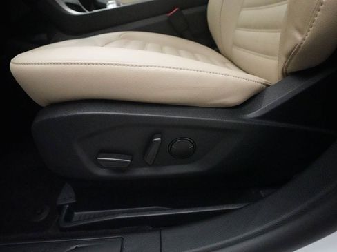 Used 2024 Ford Edge SEL w/ Convenience Package AWD/4WD image 31