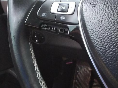 Used 2019 Volkswagen Jetta R-Line FWD image 12