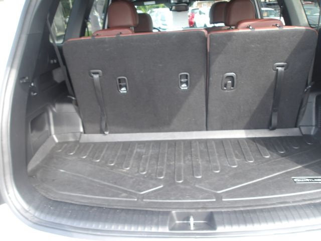 Used 2024 Kia Telluride EX w/ EX Captain's Chair Package AWD/4WD image 16