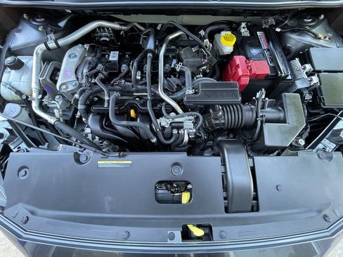 Used 2025 Nissan Sentra SV FWD image 32