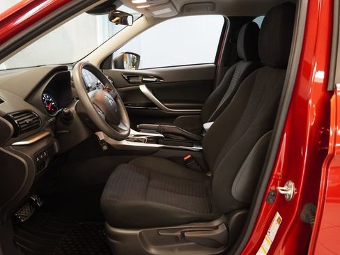 Used 2022 Mitsubishi Eclipse Cross LE AWD/4WD image 5