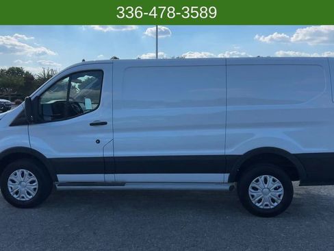 Used 2024 Ford Transit 250 Low Roof w/ Exterior Upgrade Package image 33