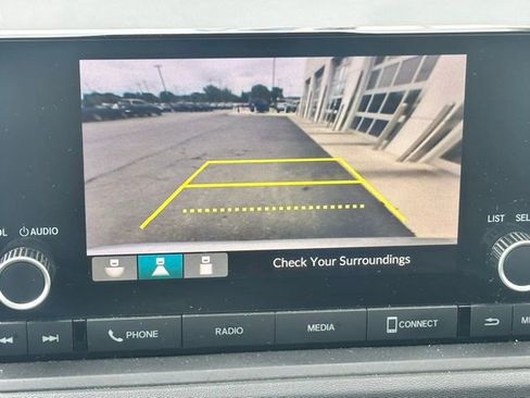 Used 2023 Honda Accord EX image 13