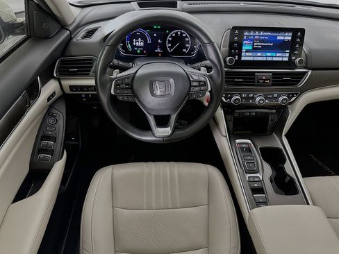 Used 2022 Honda Accord Touring image 24