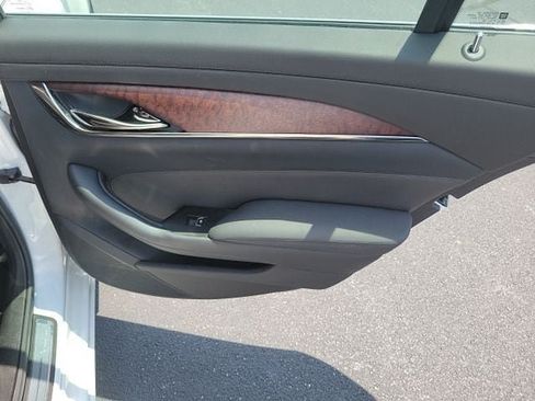 Used 2017 Cadillac CTS Luxury RWD image 7