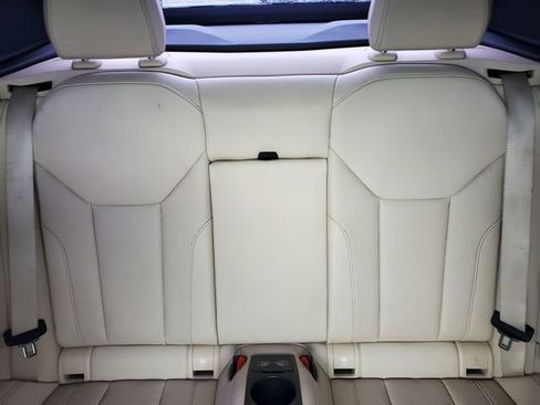 Used 2022 BMW 430i Convertible image 28