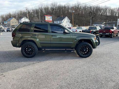 Used 2009 Jeep Grand Cherokee Laredo image 9