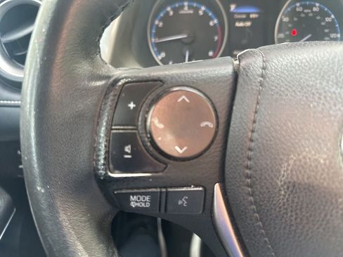 Used 2018 Toyota RAV4 Adventure w/ Plus Extra Value Package AWD/4WD image 18