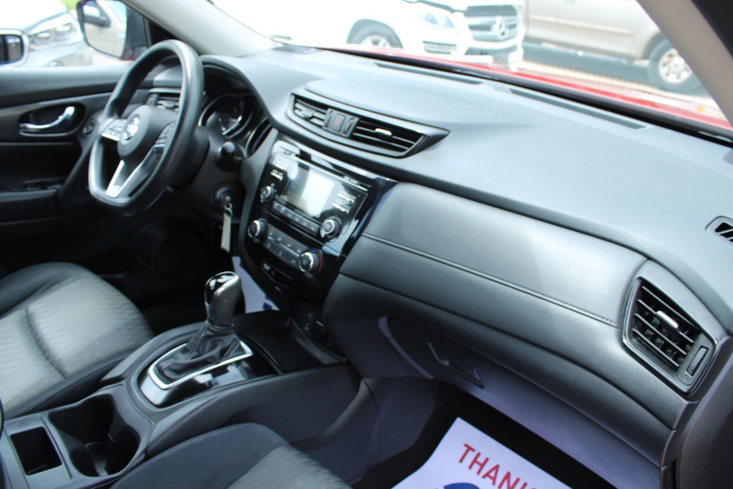 Used 2017 Nissan Rogue S AWD/4WD image 22