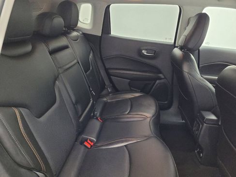 Used 2019 Jeep Compass Limited AWD/4WD image 19
