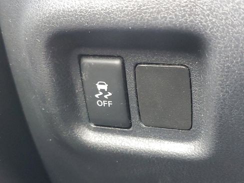 Used 2019 Nissan Versa SV FWD image 26
