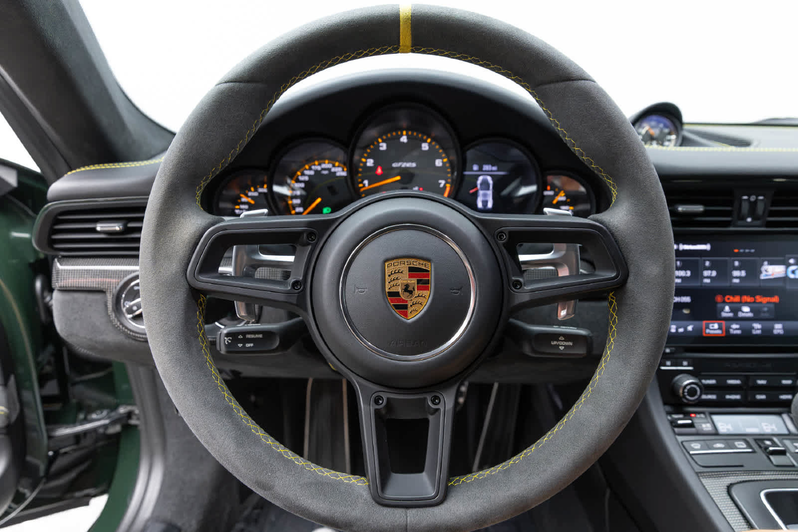 Used 2018 Porsche 911 GT2 RS RWD image 10
