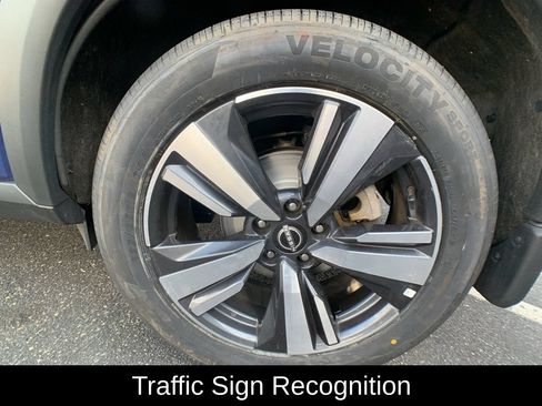 Used 2023 Nissan Rogue SL w/ SL Premium Package AWD/4WD image 39