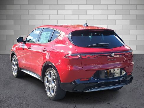 Used 2024 Alfa Romeo Tonale Ti w/ Active Assist Package image 3